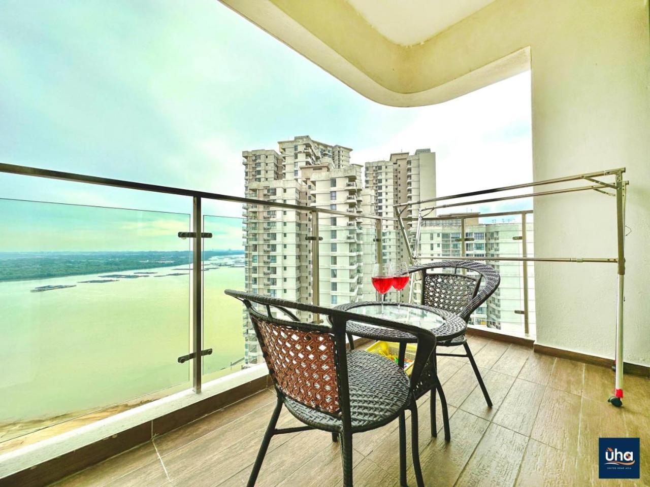 Country Garden Danga Bay @ Uha Aparthotel Τζόχορ Μπάχρου Εξωτερικό φωτογραφία